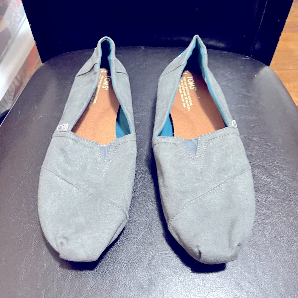 Toms W9 Slate Blue Slip On Shoes Preowned